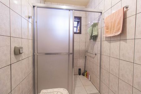 Casa à venda com 450m², 2 quartos e 3 vagas Casa à venda com 450m², 2 quartos e 3 vagasBanheiro da Suíte