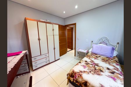 Casa à venda com 250m², 3 quartos e 3 vagasQuarto 3