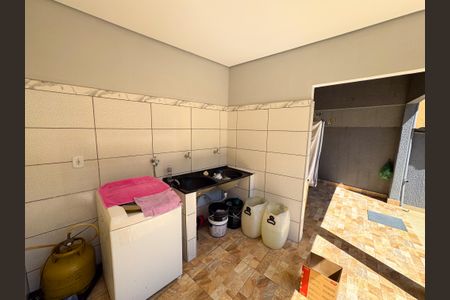 Casa à venda com 250m², 3 quartos e 3 vagasÁrea de Serviço