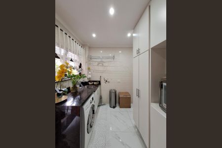 Casa à venda com 311m², 4 quartos e 6 vagasÁrea de Serviço