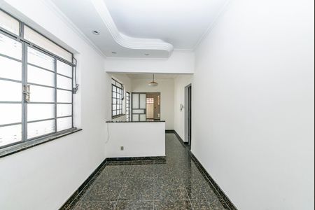 Casa à venda com 250m², 4 quartos e 4 vagas Casa à venda com 250m², 4 quartos e 4 vagasSala 4