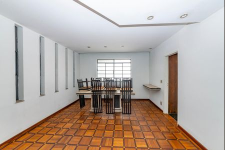 Casa à venda com 250m², 4 quartos e 4 vagas Casa à venda com 250m², 4 quartos e 4 vagasSala 3