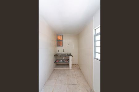 Casa à venda com 250m², 4 quartos e 4 vagas Casa à venda com 250m², 4 quartos e 4 vagascasa 2