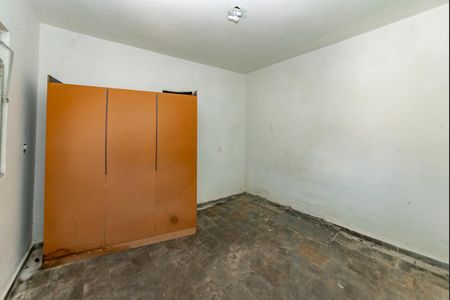 Casa à venda com 250m², 4 quartos e 4 vagas Casa à venda com 250m², 4 quartos e 4 vagascasa 2