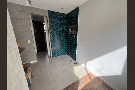 Casa à venda com 700m², 4 quartos e 2 vagas Casa à venda com 700m², 4 quartos e 2 vagasQuarto 4