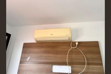 Casa à venda com 700m², 4 quartos e 2 vagas Casa à venda com 700m², 4 quartos e 2 vagasQuarto 3