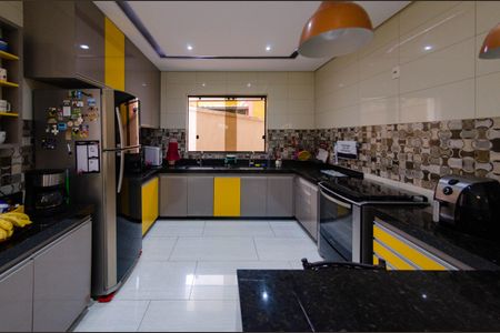 Casa à venda com 270m², 3 quartos e 4 vagasCozinha