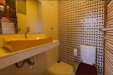 Casa à venda com 270m², 3 quartos e 4 vagasLavabo