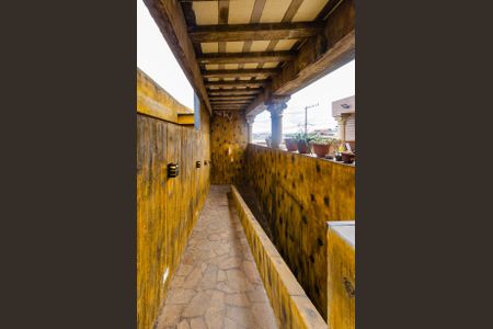 Casa à venda com 270m², 3 quartos e 4 vagasÁrea externa