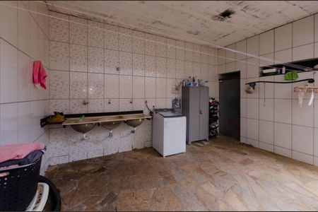 Casa à venda com 270m², 3 quartos e 4 vagasÁrea de serviço