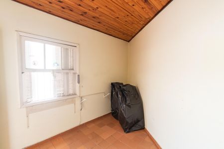 Casa à venda com 300m², 3 quartos e 3 vagas Casa à venda com 300m², 3 quartos e 3 vagasQuarto de serviço