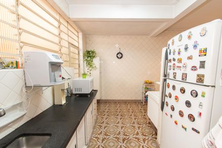 Casa à venda com 300m², 3 quartos e 3 vagas Casa à venda com 300m², 3 quartos e 3 vagasCozinha