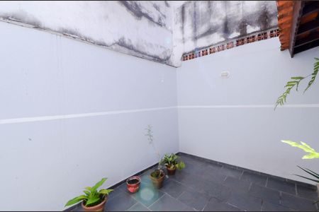 Casa à venda com 100m², 2 quartos e 1 vagaÁrea de Serviço