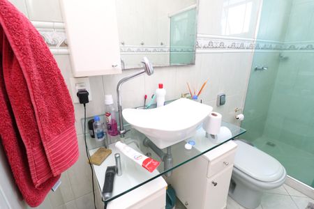 Casa à venda com 450m², 3 quartos e 3 vagasBanheiro da Suíte 1