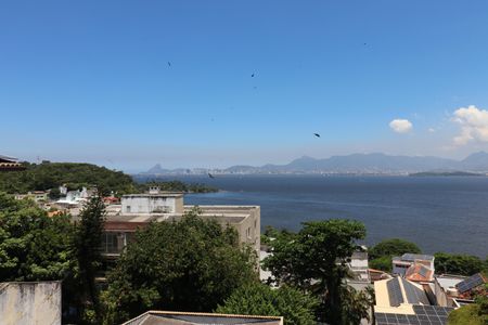 Casa à venda com 450m², 3 quartos e 3 vagasTerraço