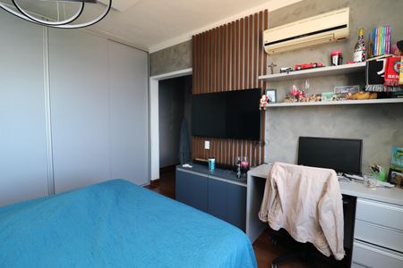 Casa à venda com 450m², 3 quartos e 3 vagasSuíte 1