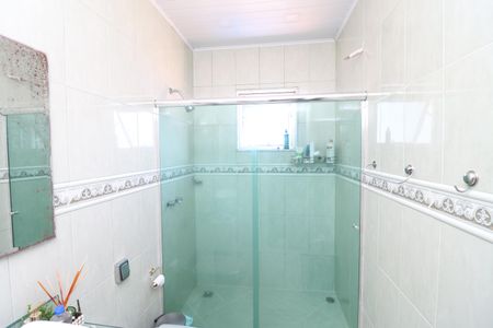 Casa à venda com 450m², 3 quartos e 3 vagasBanheiro da Suíte 1