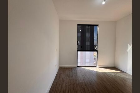 Apartamento à venda com 104m², 2 quartos e 2 vagas Apartamento à venda com 104m², 2 quartos e 2 vagasSuite