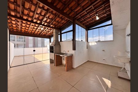 Apartamento à venda com 104m², 2 quartos e 2 vagas Apartamento à venda com 104m², 2 quartos e 2 vagasCobertura