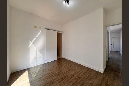 Apartamento à venda com 104m², 2 quartos e 2 vagas Apartamento à venda com 104m², 2 quartos e 2 vagasSuite