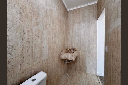 Apartamento à venda com 104m², 2 quartos e 2 vagas Apartamento à venda com 104m², 2 quartos e 2 vagasBanheiro da Suíte