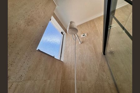 Apartamento à venda com 104m², 2 quartos e 2 vagas Apartamento à venda com 104m², 2 quartos e 2 vagasBanheiro