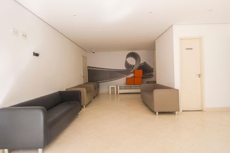 Apartamento à venda com 63m², 2 quartos e 1 vagaSala de TV