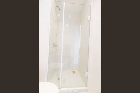 Apartamento à venda com 63m², 2 quartos e 1 vagaBanheiro 2