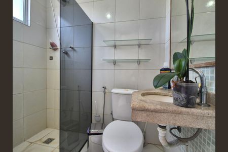 Casa à venda com 280m², 4 quartos e 2 vagas Casa à venda com 280m², 4 quartos e 2 vagasbanheiro da Suíte 4