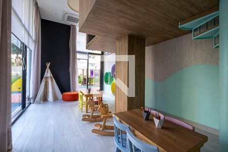 Apartamento à venda com 173m², 2 quartos e 2 vagas Apartamento à venda com 173m², 2 quartos e 2 vagasBrinquedoteca