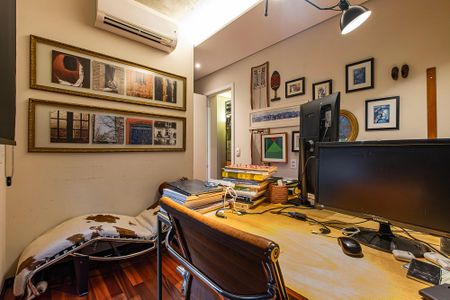 Apartamento à venda com 173m², 2 quartos e 2 vagas Apartamento à venda com 173m², 2 quartos e 2 vagasSuíte 3