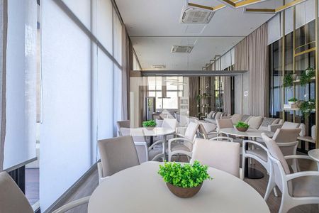 Apartamento à venda com 173m², 2 quartos e 2 vagas Apartamento à venda com 173m², 2 quartos e 2 vagasSalão de Festas