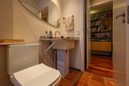 Apartamento à venda com 173m², 2 quartos e 2 vagas Apartamento à venda com 173m², 2 quartos e 2 vagasSuíte 3