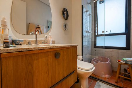 Apartamento à venda com 173m², 2 quartos e 2 vagas Apartamento à venda com 173m², 2 quartos e 2 vagasSuíte 2