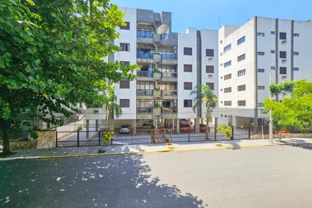Apartamento para alugar com 110m², 3 quartos e 1 vaga Apartamento para alugar com 110m², 3 quartos e 1 vagaVaranda - Quarto 2