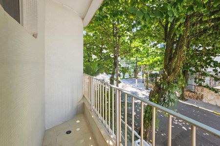 Apartamento para alugar com 110m², 3 quartos e 1 vaga Apartamento para alugar com 110m², 3 quartos e 1 vagaVaranda - Quarto 3