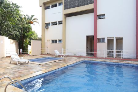 Apartamento à venda com 63m², 2 quartos e 1 vagaÁrea comum - Piscina