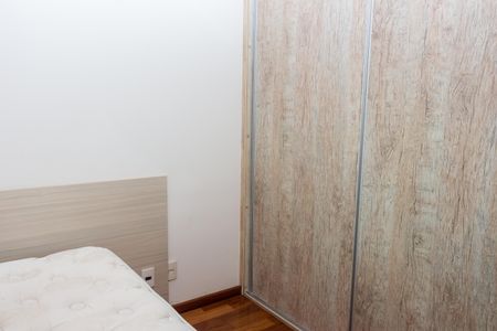 Apartamento à venda com 193m², 4 quartos e 3 vagas Apartamento à venda com 193m², 4 quartos e 3 vagasSuíte 2