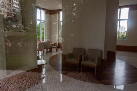 Apartamento à venda com 193m², 4 quartos e 3 vagas Apartamento à venda com 193m², 4 quartos e 3 vagasÁrea comum