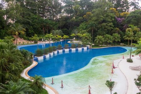 Apartamento à venda com 193m², 4 quartos e 3 vagas Apartamento à venda com 193m², 4 quartos e 3 vagasÁrea comum