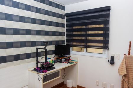 Apartamento à venda com 193m², 4 quartos e 3 vagas Apartamento à venda com 193m², 4 quartos e 3 vagasSuíte 1