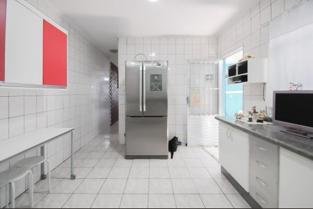 Casa à venda com 233m², 3 quartos e 2 vagasCozinha - Armários