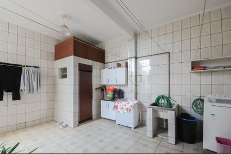 Casa à venda com 233m², 3 quartos e 2 vagasÁrea de Serviço