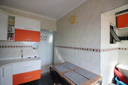 Apartamento à venda com 140m², 2 quartos e 2 vagasCozinha e Área de Serviço