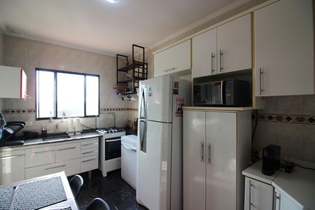 Apartamento à venda com 140m², 2 quartos e 2 vagasCozinha e Área de Serviço