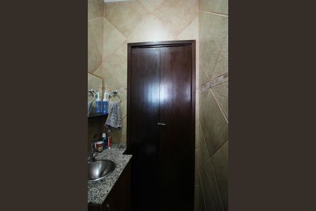 Apartamento à venda com 140m², 2 quartos e 2 vagasBanheiro Social