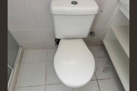 Casa de condomínio para alugar com 200m², 4 quartos e 2 vagas Casa de condomínio para alugar com 200m², 4 quartos e 2 vagasSuíte 1 - Banheiro