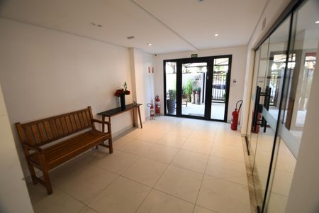 Apartamento à venda com 70m², 3 quartos e 2 vagasHall social