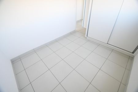 Apartamento à venda com 70m², 3 quartos e 2 vagasQuarto 2
