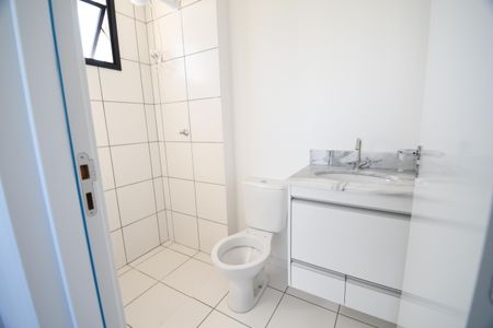 Apartamento à venda com 70m², 3 quartos e 2 vagasBanheiro 1
